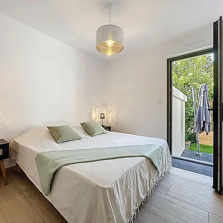 بيت للعطل Les Musardises By Interhome بورنيك