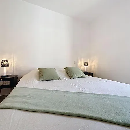 بيت للعطل Les Musardises By Interhome بورنيك