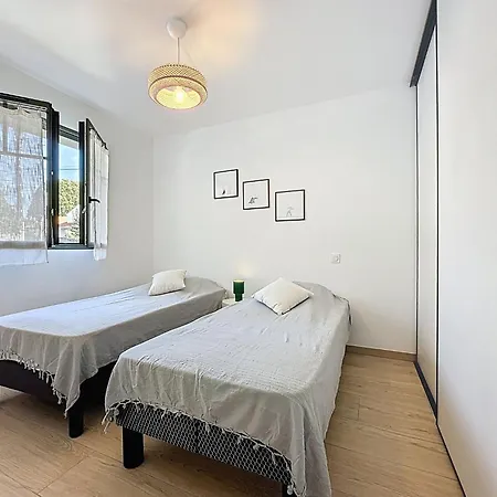 Les Musardises By Interhome *