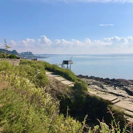 Les Musardises By Interhome * بورنيك